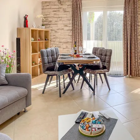 Apartament Dani By Interhome *