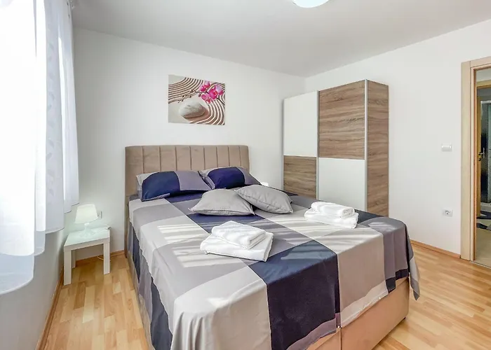 Apartament Dani By Interhome *