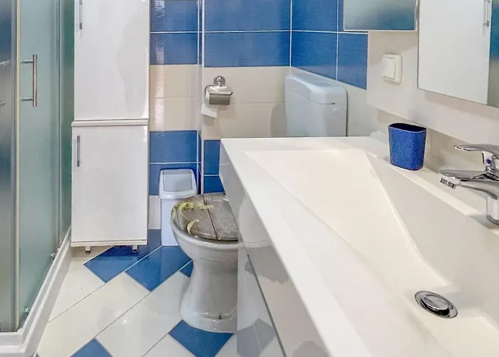 Apartament Dani By Interhome Pula