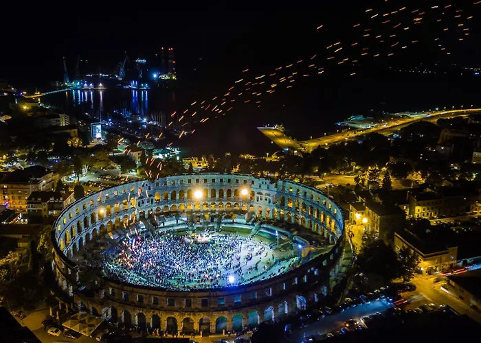 公寓 Dani By Interhome